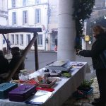 Un petit tour au marché en plein air de Villebois-Lavalette (16)